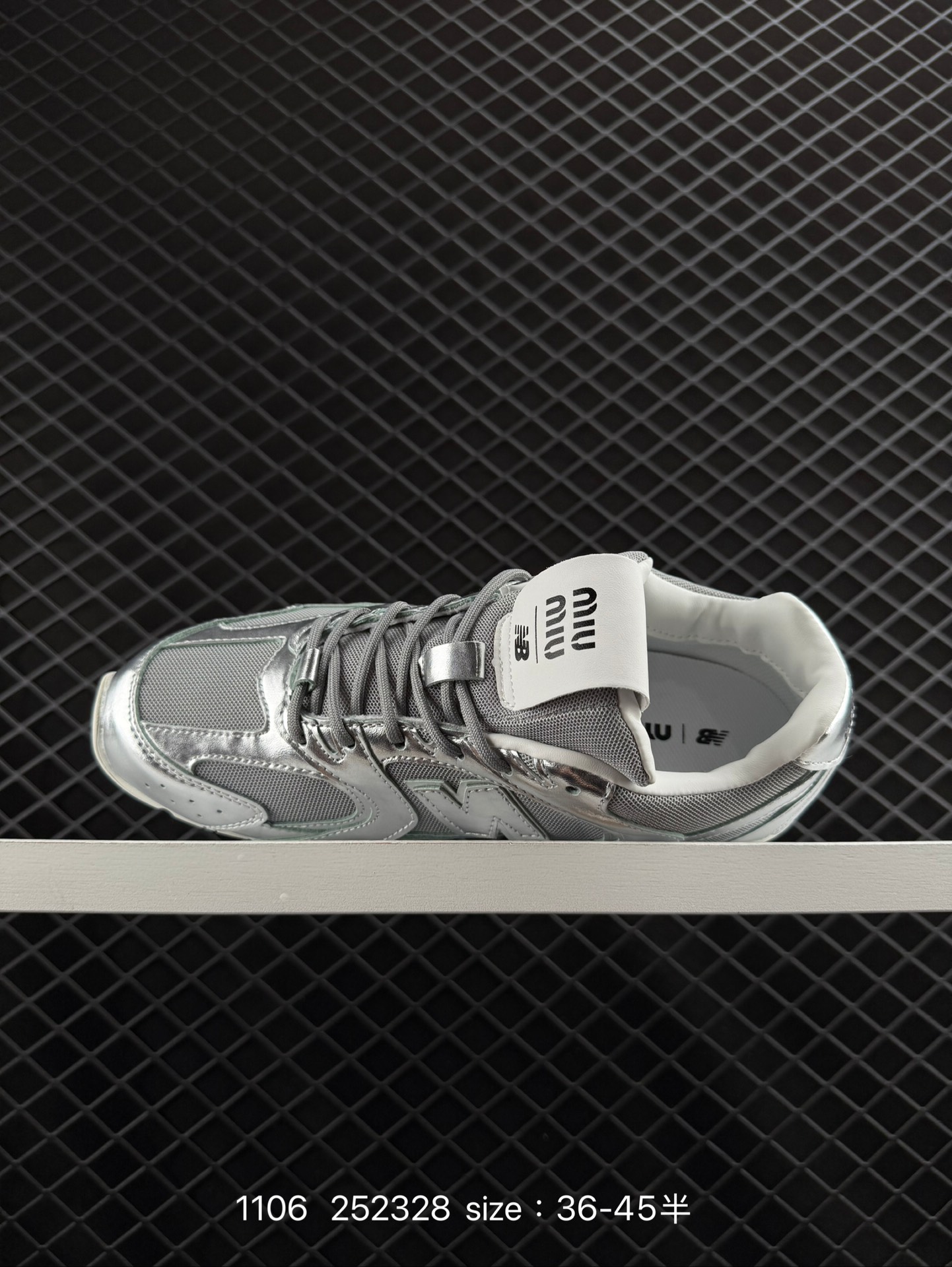 MiuMiu x NB  New Balance 530 SL